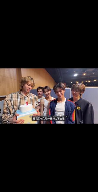 CORTIS一位!把coer的爱比任何东西都看的重#cortis #追星生涯中最幸福的一集 #初一位