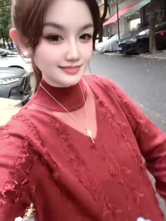 我的娘来,39.9毛衣,两天了,要不是因为货好,我真不受这个气,终于拿下来完了哈,大胆拍吧,质量好的很,价格又低,穿一冬天了,可以外穿可以配羽绒服大衣,太太值了,39.9俺姐,现在这行情,咱能买到啥唉,是不是!赶紧拍吧,没有就没了哈!