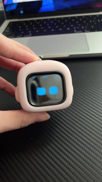 白日梦话&潮呱呱新品-芝芝鸡。全新抗干扰麦克风,降低70%误听。#小智ai #白日梦话#芝芝鸡 #ai聊天机器人