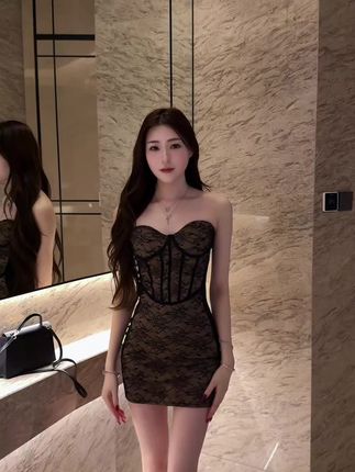 #夏天穿搭 #辣妹穿搭 #清纯女神 #女神 #强烈推荐