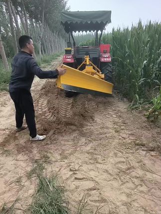 #刮土板平地机#平地机 支持定做#一机多用省时省力省人工 #抖音助农扶农