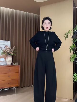 欧尼私服爆款返场侧口袋西裤,百搭时尚休闲西裤#显高显瘦显腿长 #显瘦穿搭 #裤子 #高级感穿搭 @欧尼私服