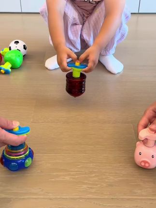 发光七彩转动音乐陀螺炫酷灯光旋转陀螺儿童玩具发光玩具陀螺玩具 #儿童玩具 #陀螺玩具 #亲子互动
