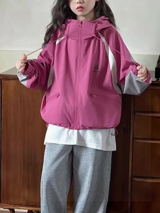 #我要上热门 女童春秋款外套2025新款儿童宽松户外冲锋衣女大童超好看休闲夹克#休闲上衣 #女童穿搭 #女童冲锋衣外套 #女童休闲外套