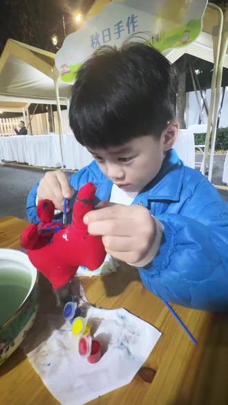 画一只小老虎带回家看门😄