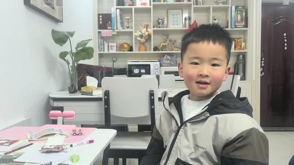 #幼儿园小朋友 我能做到的就是一年级之前不会逼着你拿笔#画#枫桥夜泊