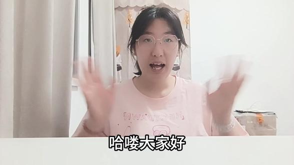 国产 AI 平台 Coze,新手也能会! 还在羡慕别人的 AI 助手吗?今天手把手教你用 Coze 平台,零代码,5 分钟就能创建一个属于你自己的 AI 智能体!无论是美食推荐、学习助手还是工作搭档,都能轻松实现!视频里有详细步骤和可爱案例,看完你也能拥有!赶紧点赞收藏学起来吧!
#AI智能体 #Coze教程 #零代码 #AI工具