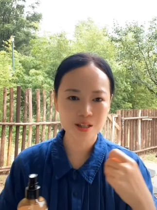 大马士革玫瑰纯露精华水,低温萃取不破坏花瓣中的活性成分,不提取精油,不加水稀释,营养充足#补水 #玫瑰纯露 @田园刘娟 @田园刘娟(小号)
