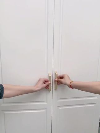 #电视墙尺寸 #裤子分格收纳盒 #晾衣架 #家居好物 #衣架裤夹二合一