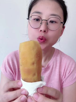 山东特产烟熏25号蜜薯,17.9发4.5斤,很软糯很甜蜜甜的口感,蒸着吃都有糖心,烤着吃流油流蜜,还富含膳食纤维,爱吃烤红薯蜜薯的放心拍,#烟薯25号 #蜜薯 #山东烟薯 #红薯 #超便宜超划算