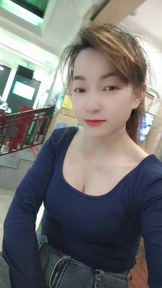 年关将至,两手空空,总以为一年会比一年好,却一年过的不如一年,不知是生活辜负了我,还是我辜负了生活,时光流逝,积累的只有年龄,在成年人的世界里过年仿佛也成了一种负担…