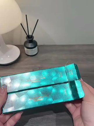 未来或许艰难,但只要携手同行,我相信我们一家四口的幸福,终会如约而至。#自用好物分享 #护肤分享 #女生必备 #眼霜 #无限回购的宝藏单品