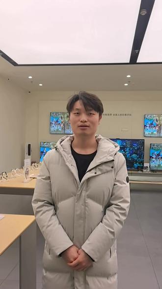 华为nova15,新色剧透!四个颜色,个个都好看!带感绿,好搭紫,零度白,幻夜黑,这个月22号,正式发布!乌鲁木齐的朋友,想抢先预订你喜欢的颜色吗?关注我,22号第一时间来宏景通讯七一酱园店上手体验!