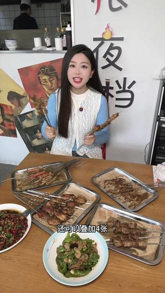 梅岭小学西校区对面新开了一家吴铛铛大排档‼️