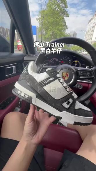 你喜欢男女同款的lvtrainer黑白牛仔吗#lvtrainer黑白牛仔#lv板鞋#潮鞋推荐