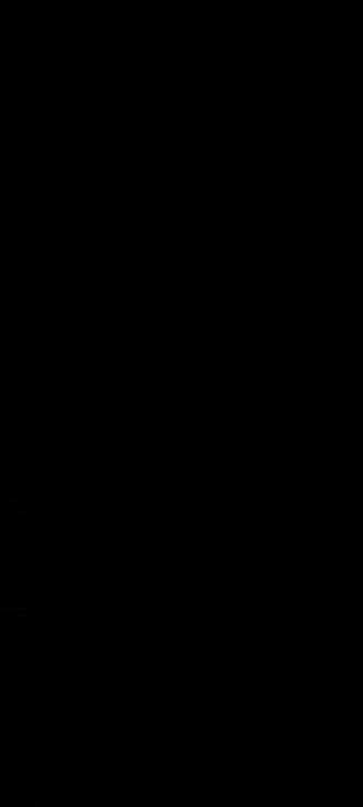 呛微调小方法 醋在烟丝中的核心妙用集中于口感优化、属性调节,是烟丝自制/改良中常见的低成本方法,具体如下:
1. 中和苦辣味,柔化口感
醋中的酸性成分能与烟丝中的碱性辛辣物质发生中和反应,显著减轻生烟味、苦味和呛喉感,让烟丝抽起来更醇厚柔和。比如用米醋与水1:3混合浸泡烟丝15-20分钟,晾干后会带有淡淡清香,口感更顺滑;白醋浸泡10分钟左右,也能有效去除苦味,且不会残留过重异味(需用清水冲洗干净)。
2. 辅助发酵,提升风味层次
在烟丝发酵时加入适量白醋(如四斤烟丝配50毫升白醋),可中和烟碱、减少刺激性,同时与酒、蜂蜜等搭配,能让发酵后的烟丝苦辣味基本消失,香气更浓郁,劲道也更适中。需注意:醋无法替代专业发酵的微生物作用,仅能辅助调节,过量会抑制微生物生长,影响发酵效果。
3. 调节烟丝属性,优化燃烧与形态
微量醋(如苹果醋)可调节烟丝的pH值和湿度,使其更柔软易卷曲,燃烧速度更均匀,避免因燃烧不充分产生刺鼻浓烟;此外,醋酸能与烟气中的多环芳烃发生反应,帮助分解部分有害成分,一定程度降低烟气刺激性。
关键注意事项
- 控制浓度与时间:醋需兑水稀释(如白醋5-8滴/清水、米醋1:3兑水),浸泡时间10-20分钟为宜,过长易导致烟丝带酸味、口感变差;
- 处理后需彻底晾干:避免烟丝黏结,确保燃烧顺畅,同时去除残留醋味;
- 仅适用于个人DIY:非行业标准做法,需谨慎尝试,注意烟草使用的合规性与健康风险。
#烟叶实操 #陈化烟叶 #原创视频 #新手烟叶指南 #烟韵诗客