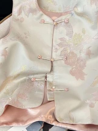 新中式马甲坎肩小背心女装夏季复古国风盘扣春秋外搭马夹上衣