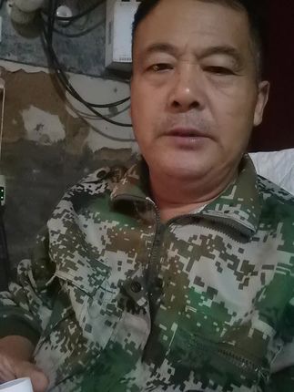 养殖朋友多日阴雨天气给养殖户增加了困难,赶快行动起来,小黄车下单#支持一下 #看过来 #重要事情说三遍 #时刻准备着 #养殖人加油