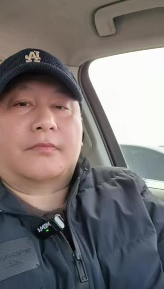 机器人将取代业务员吗。