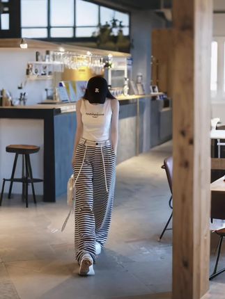 时尚黑白条纹阔腿裤女春夏显瘦新款高腰垂感直筒 休闲西装裤子#百搭裤子 #西装裤 #夏季穿搭