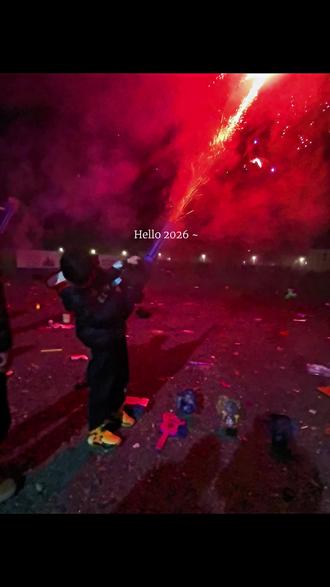 在可以放烟花的地方疯狂放烟花🎆