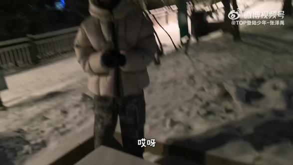 宝老师版的霉豆腐 好吃又实惠 大家快来买😆#张泽禹 #张泽禹小宝 #霉豆腐 #向全世界安利