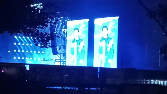 #一场关于青春的演唱会 #2026通江达海州立潮头相遇南通州音乐盛典第二季 #现场版live氛围感拉满 #我带着我的皮囊 #雨神萧敬腾南通演唱会 @DOU+小助手 @抖音小助手