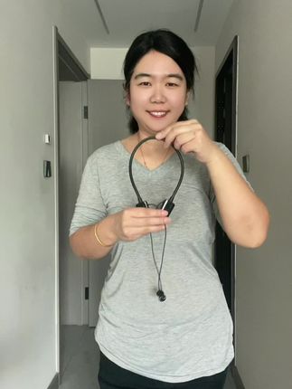 喜欢运动的朋友一定要试试这个颈挂式耳机,它拥有超长的续航能力,再也不用担心运动时耳机没电了!而且它的音质也非常棒,在运动的时候也能享受音乐的陪伴,还能用来接听电话、语音通话,真的太方便了!#挂脖式耳机 #超长待机蓝牙耳机