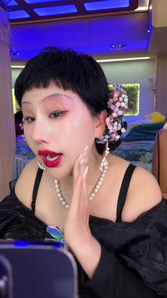 脸奴霜一盒100小袋,保湿,提亮,抗皱,淡化细纹,紧致皮肤,男女都可以用,洗完脸直接用,代替水乳#脸奴霜#面霜