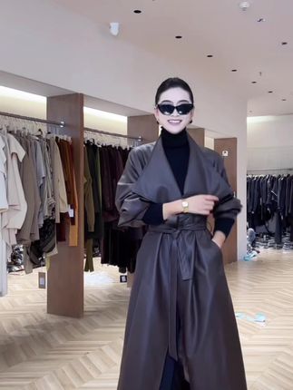 长款大翻领皮风衣外套2025秋季装新品女装时尚洋气显瘦气质长外套#穿出高级感 #皮衣外套 #长外套 #皮衣 #时尚气质穿搭