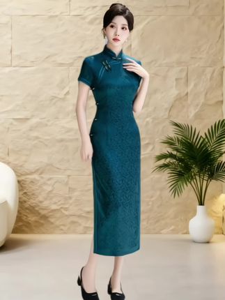 #一叶青枝提花缎丝旗袍 #优雅气质 #气质女神 #高级感 #旗袍