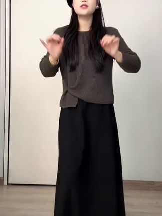 #慵懒风穿搭 春秋新品欧洲站洋气纯色半身裙松紧腰设计A字裙气质百搭欧货#藏肉显瘦穿搭 #显瘦搭配 #裙子搭配 #酷女孩穿搭