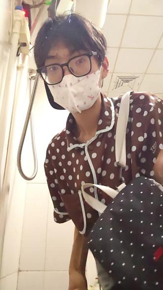 小doe玩偶拿到啦!奶茶很好喝!第一次尝试!@茉莉奶白 @ROSYDOEDIAN
正好借此机会打歌!
接下来我要准备准备有空攒攒钱去下一次演唱会了!
#赵露思 #可露丽 #茉莉奶白 #rosydoedian #联动