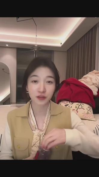 来啦来啦,期待住了##王格格啊啊 #王格格 #王格格新剧 #凤还朝