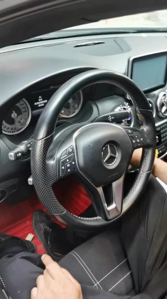 不管你是汽修工还是奔驰车主本人,a200保养灯复位的方法学会了随时都可以在车上完成!
#汽车#汽车保养与维修 #我与汽车的日常 #奔驰#保养灯复位