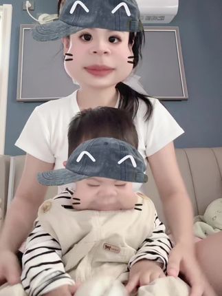 替你们试过了 可以硬控宝宝哈哈哈#被迫营业的宝宝上线了 #骗你生娃系列 #生孩子就是拿来玩儿的