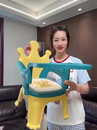 一椅多用宝宝小餐椅还可以当做沙发凳孩子吃饭玩耍都可以用用到小学没问题#沙发椅子 #儿童椅子 #宝宝凳