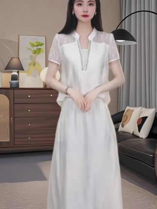 #夏季穿搭 #高级感穿搭 #显高显瘦 #气质仙女裙穿搭 #时尚连衣裙