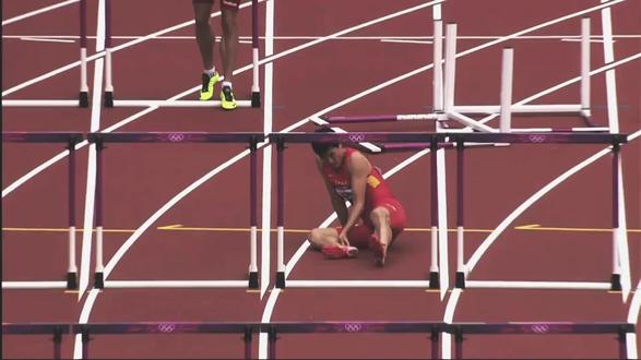 他为祖国跑断了跟腱,换来的却是国人的谩骂#刘翔