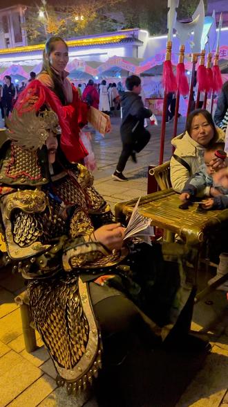 你想看的NPC这里都有 漫游赣州也太好玩了吧#漫游赣州动漫游园会 #动漫 #二次元cos #活动现场 #江西赣州