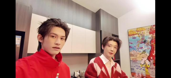 断断续续剪了好几天……拖延症来着的!小熠和小旗就这样一直一直幸福地走下去吧,真的很温馨,谁懂呀,这种幸福感爆棚的感觉,很让人安心!#云旗郝熠然 #旗闻趣事 #触及真心 #新年有礼了 #我的节日仪式感