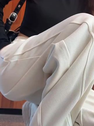 #极简穿搭 #百搭神裤#慵懒风穿搭