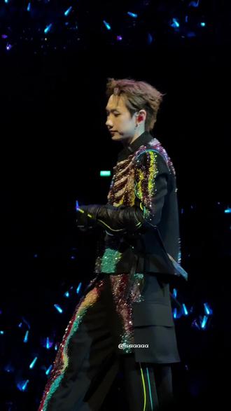 距离xll回国还有七天(我每天就这样掰着手指头过日子😪#汪苏泷 #男神出新歌 #汪苏泷世界巡回演唱会 #向全世界安利歌手 #喜欢他的每一首歌