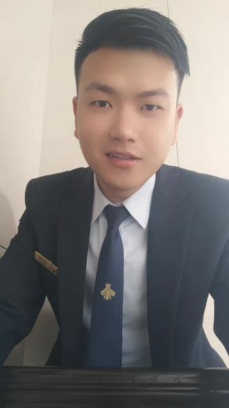贷款调整之后,为什么我是4.3,他是4.2呢,答案在这里🌝🌝#假如人人都说真话 #买房那些事 #正装 #主持人 #房产咨询