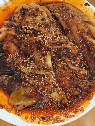这碗汉中米皮看起来好香啊#汉中热米皮
