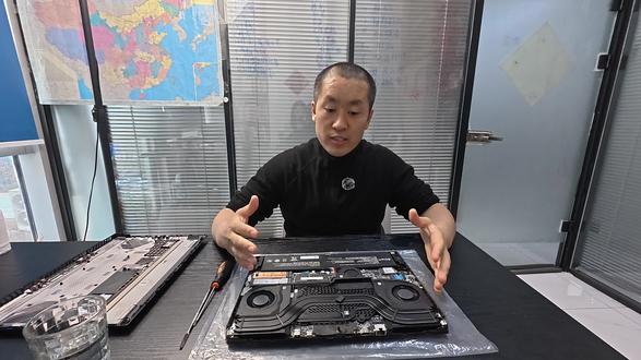 笔记本电脑无线网卡更换教程来啦!信号差、网速慢的朋友看这一条就够了,简单几步自己搞定,小白也能轻松学会!#diy电脑 #联想拯救者 #斗战者 #联想小新 #电脑知识