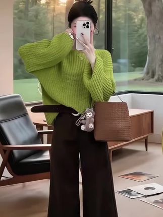 #穿搭 时尚百搭显瘦休闲减龄套装#😘小十月 #减龄穿搭 #显瘦穿搭 #上热门