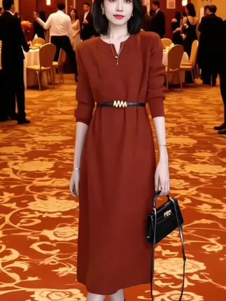 秋冬新款气质针织衫中长款:过膝连衣裙女装高级感宽松内搭毛衣裙子#优雅气质 #时尚气质穿搭 #高端大气 #减龄显瘦穿搭 #谁穿谁漂亮