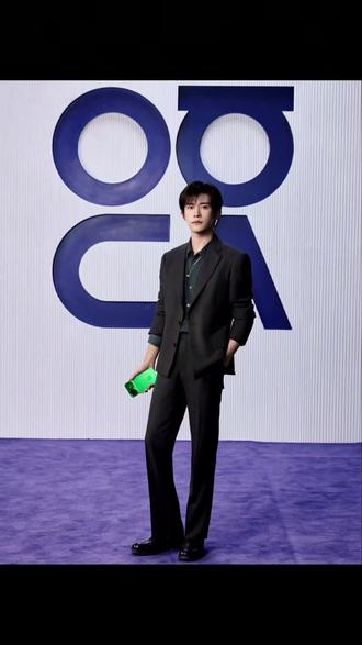 不止「枫」潮! nova 15系列于今日10:08正式开售,一键解锁智慧潮流生活
#华为nova15#鸿蒙越用越香