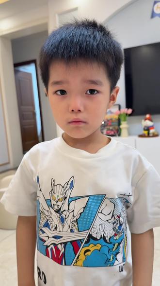做一个勇于认对的妈妈 #一种新的道歉方式错不起我对了 #萌娃搞笑日常 #小男孩的崩溃瞬间 #日常生活